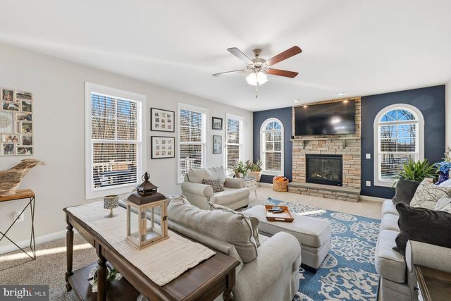 113 IRELAND DR, Fredericksburg, VA 22406