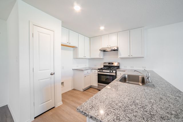 7371 Cultivator Way, San Antonio, TX 78252