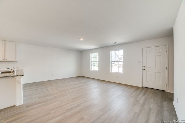 7371 Cultivator Way, San Antonio, TX 78252