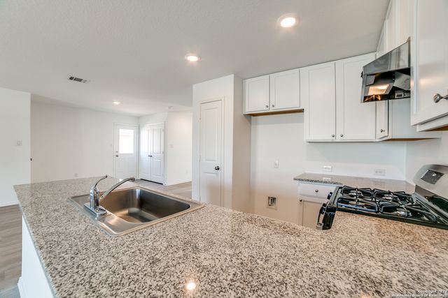 7371 Cultivator Way, San Antonio, TX 78252