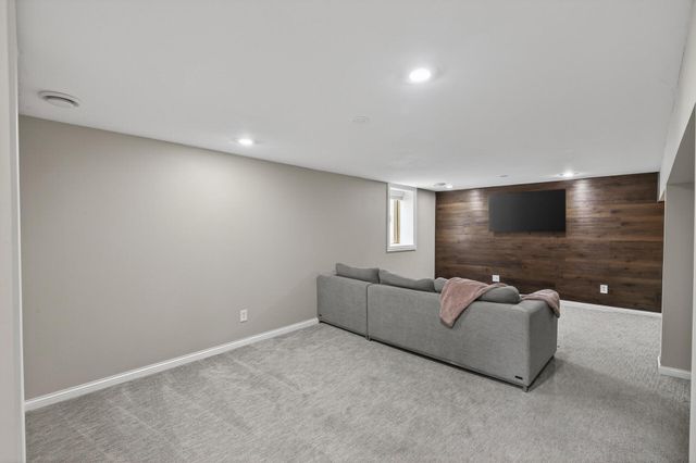 4429 15th Avenue S, Minneapolis, MN 55407