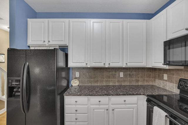 974 Shaula Drive, Columbus, OH 43240