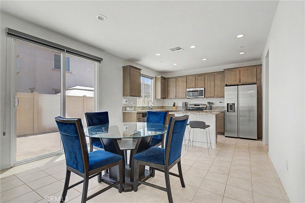 29126 Red Alder, Lake Elsinore, CA 92530 — photo 5