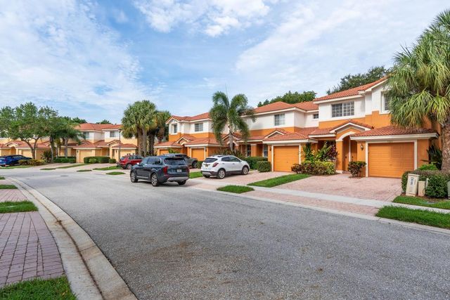 7221 Briella Drive, Boynton Beach, FL 33437