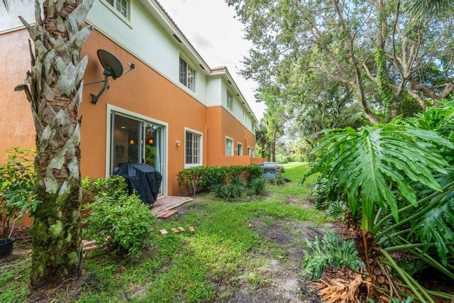7221 Briella Drive, Boynton Beach, FL 33437
