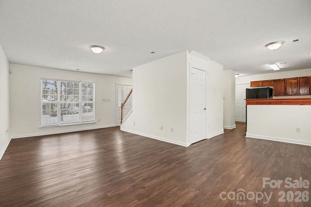 13316 Woodland Farm Drive, Charlotte, NC 28215