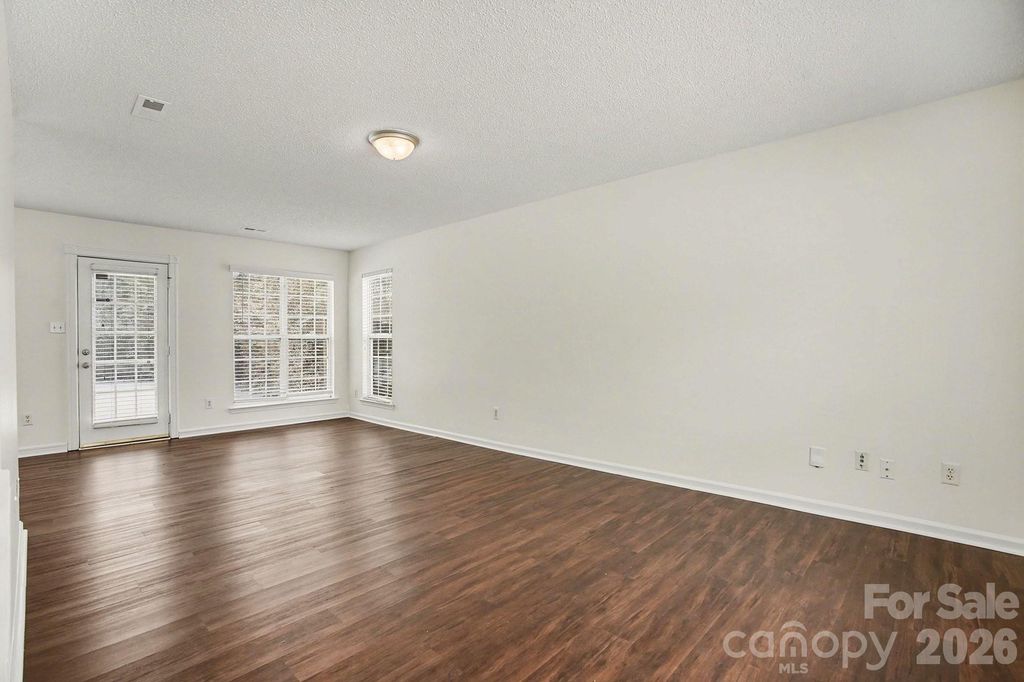 13316 Woodland Farm Drive, Charlotte, NC 28215