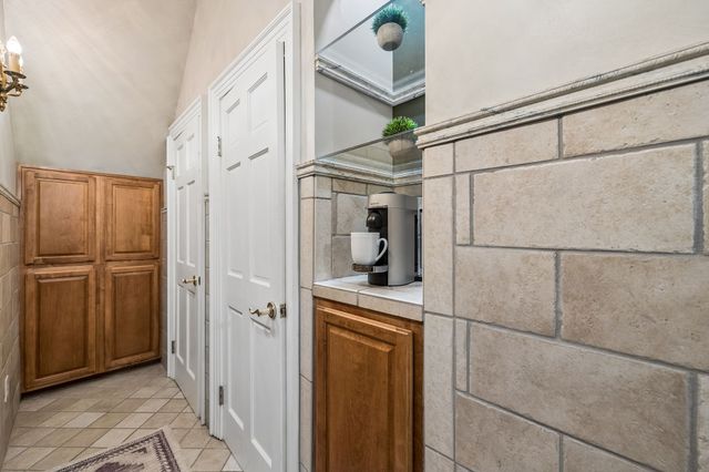 1413 Woodland St, Nashville, TN 37206