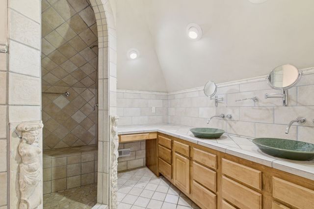 1413 Woodland St, Nashville, TN 37206