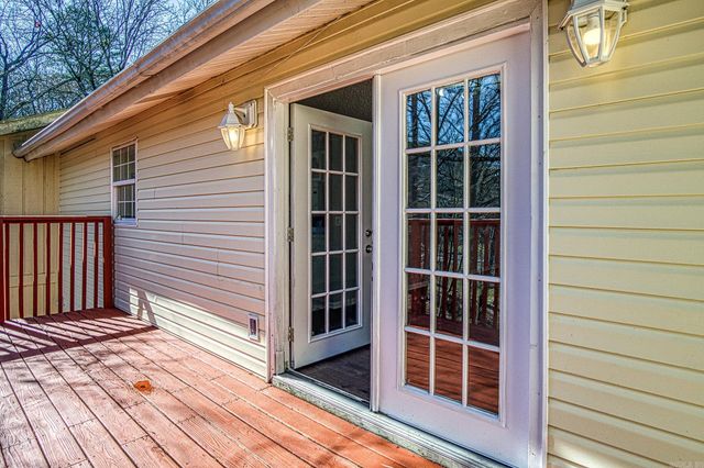 12 Perralena Way, Hot Springs Village, AR 71909