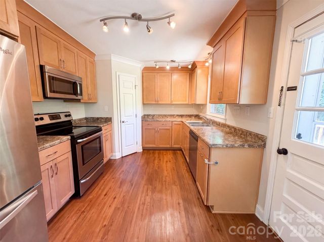 2154 Rosewood Drive, Rock Hill, SC 29732