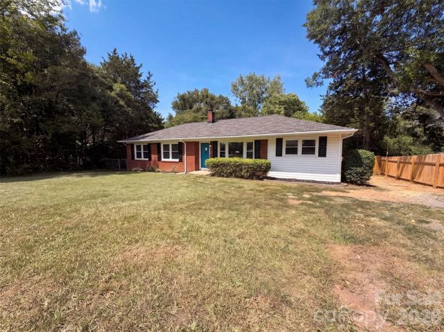 2154 Rosewood Drive, Rock Hill, SC 29732