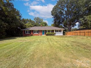 2154 Rosewood Drive, Rock Hill, SC 29732