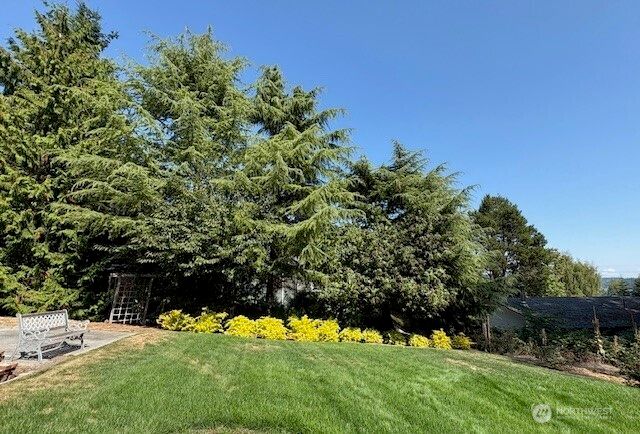 15393 Dewey Crest Lane, Anacortes, WA 98221
