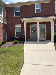 21930 Andover Drive 77, Macomb, MI 48042
