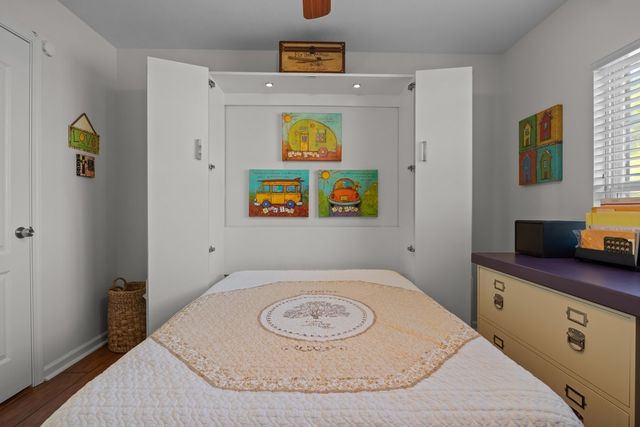 111 Contrary Rd, Burns, TN 37029