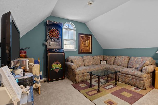 111 Contrary Rd, Burns, TN 37029