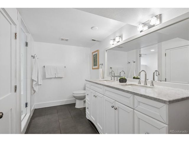 3515 N Vine St, Denver, CO 80205