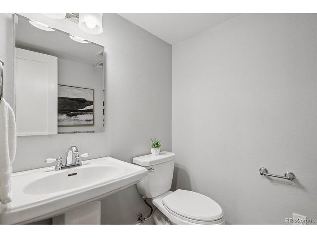 3515 N Vine St, Denver, CO 80205