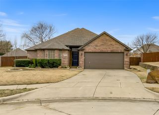 6908 Hayling Way, Denton, TX 76210