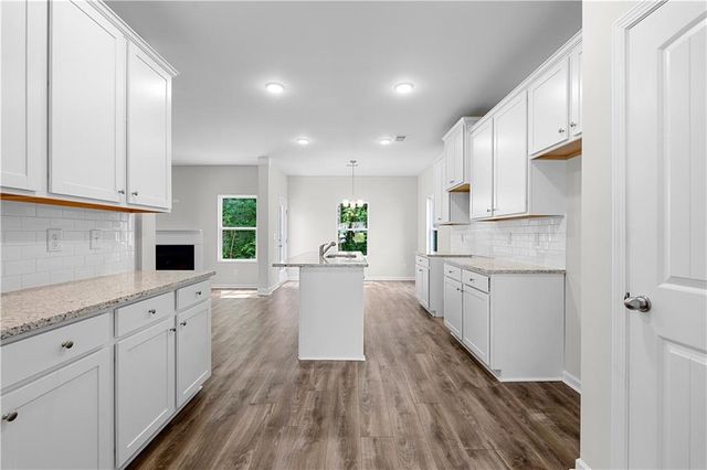487 Charleston Place, Villa Rica, GA 30180