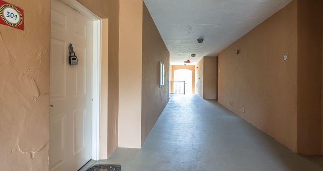 5080 Fairways Circle G301, Vero Beach, FL 32967