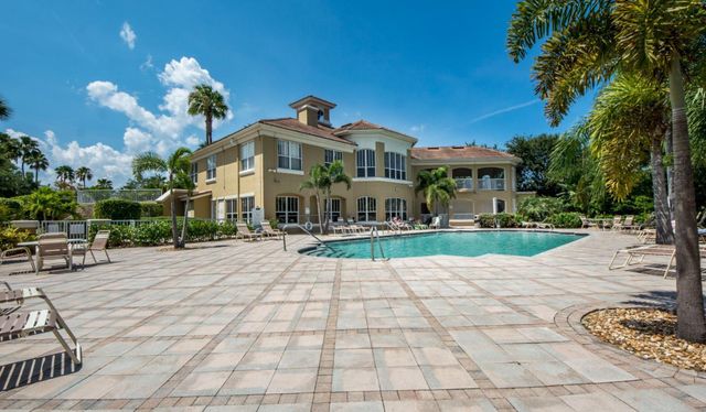 5080 Fairways Circle G301, Vero Beach, FL 32967