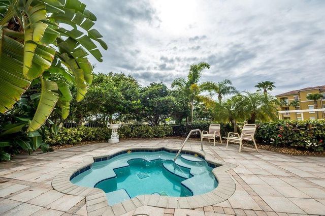 5080 Fairways Circle G301, Vero Beach, FL 32967