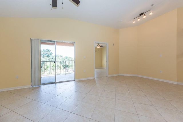 5080 Fairways Circle G301, Vero Beach, FL 32967