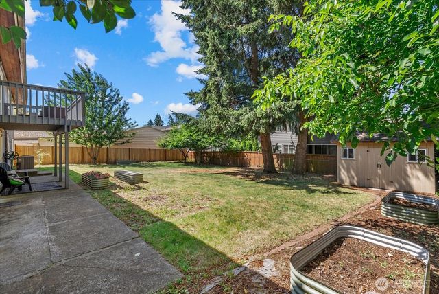 21639 104th Place SE, Kent, WA 98031