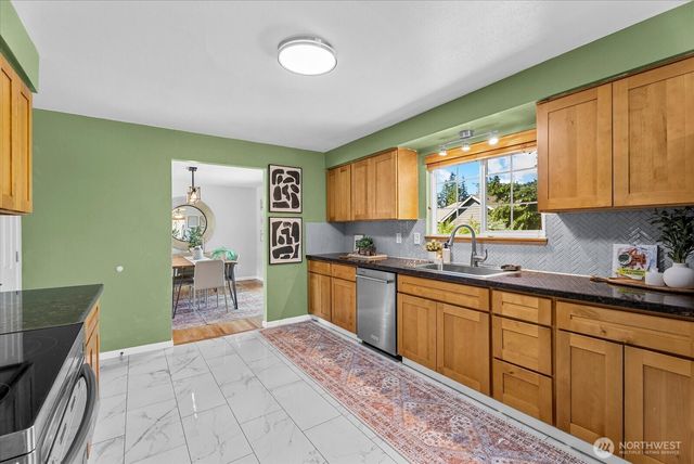 21639 104th Place SE, Kent, WA 98031