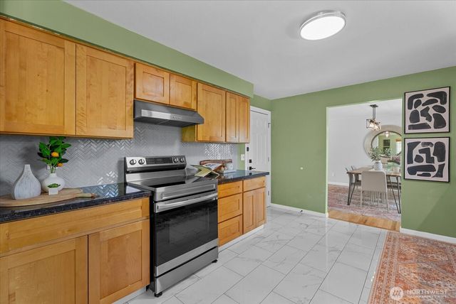 21639 104th Place SE, Kent, WA 98031
