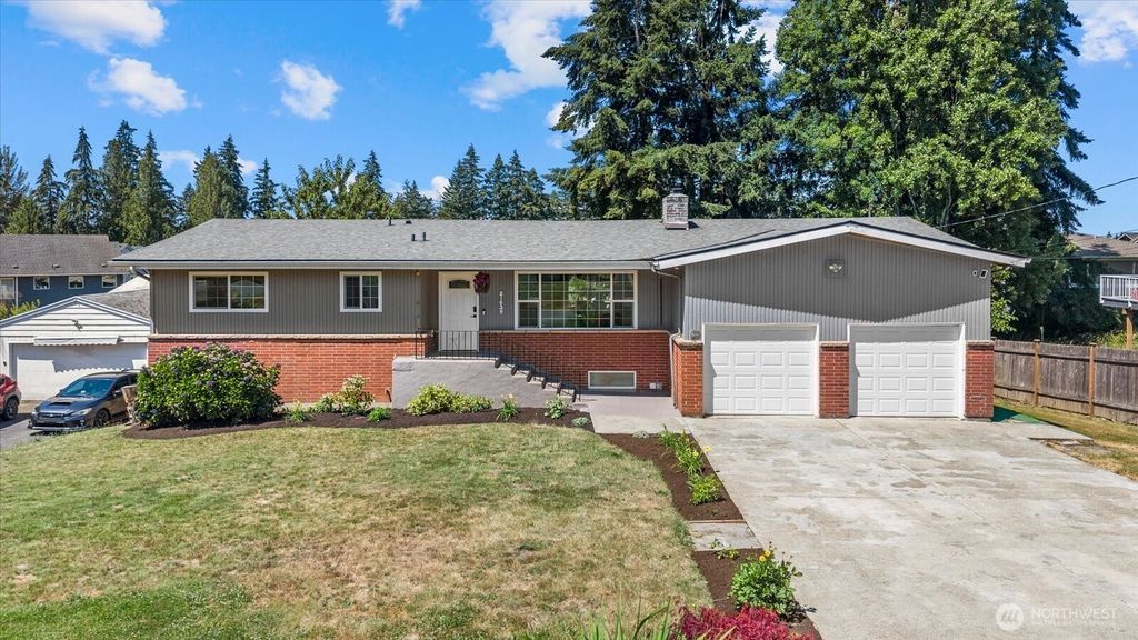 21639 104th Place SE, Kent, WA 98031