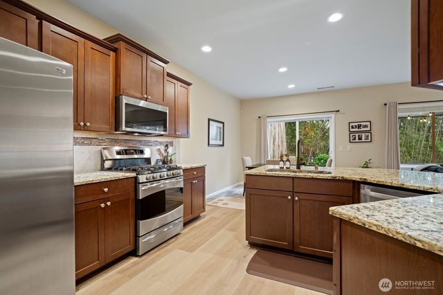 26711 NE 144th Court, Duvall, WA 98019