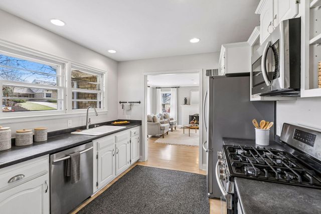 5900 Colfax Avenue S, Minneapolis, MN 55419