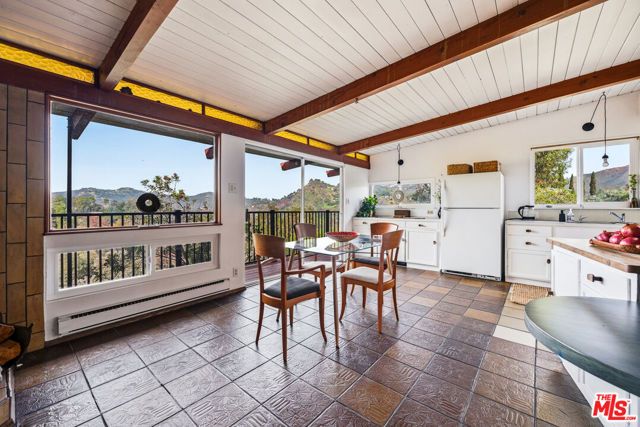 19781 Grand View Drive, Topanga (los Angeles), CA 90290