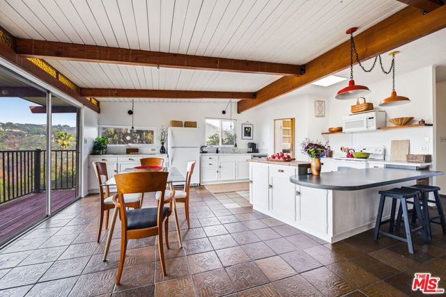 19781 Grand View Drive, Topanga (los Angeles), CA 90290