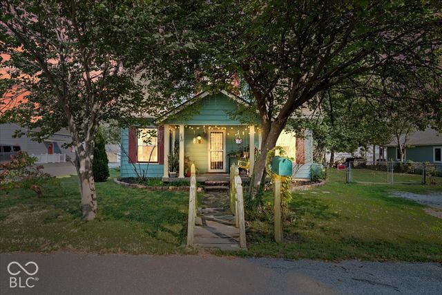 11822 Center Street, Indianapolis, IN 46236