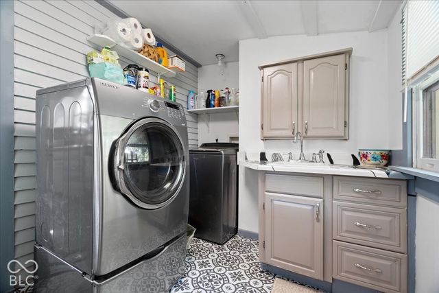 11822 Center Street, Indianapolis, IN 46236