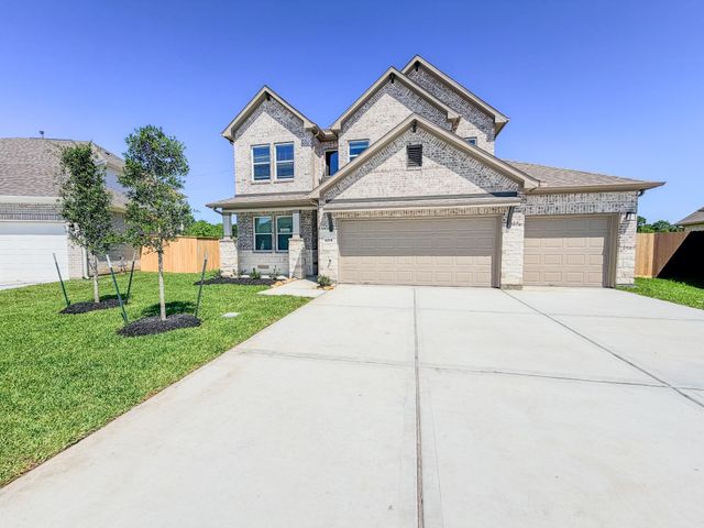 6215 Royal Palm Drive, Manvel, TX 77578