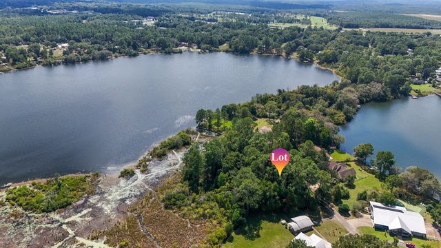 Lot 6 Lake Court, Defuniak Springs, FL 32433