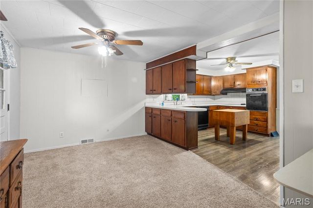 312 N 5th Street R, Festus, MO 63028