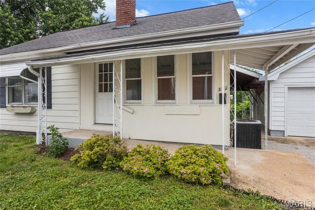 312 N 5th Street R, Festus, MO 63028