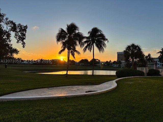 2500 NE 48th Ln 806, Fort Lauderdale, FL 33308