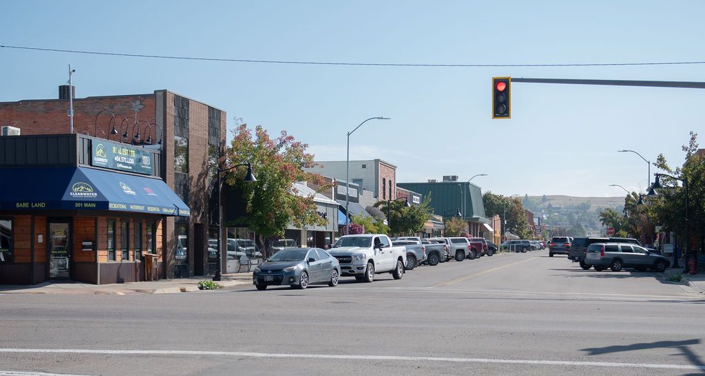 203 Main Street, Polson, MT 59860 photo 2
