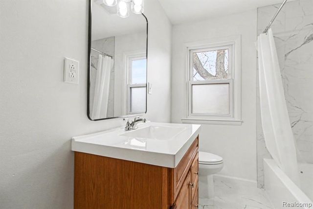 385 Devonshire Street, Ypsilanti, MI 48198