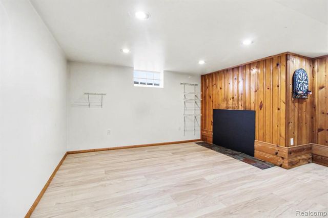 385 Devonshire Street, Ypsilanti, MI 48198