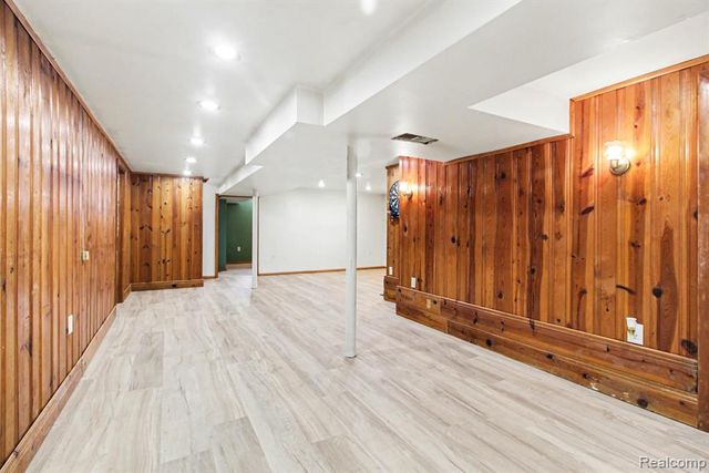 385 Devonshire Street, Ypsilanti, MI 48198