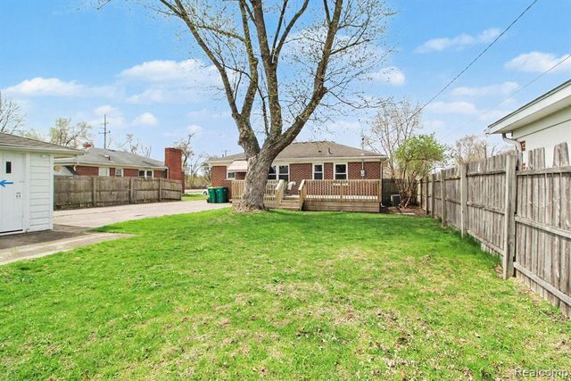 385 Devonshire Street, Ypsilanti, MI 48198