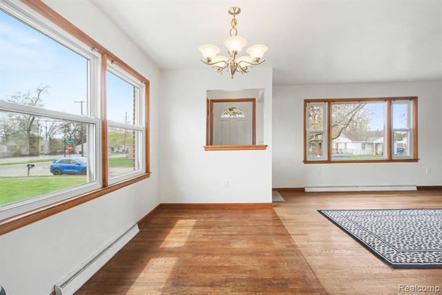 385 Devonshire Street, Ypsilanti, MI 48198